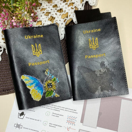 Основа для вишивання “Обкладинка на паспорт. Метелик” (арт. 1040).