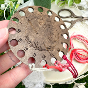 Органайзер для муліне "Метелики" (16 отворів)